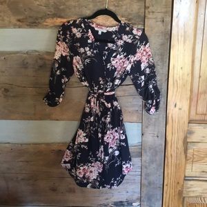 NWOT- Beautiful 41 Hawthorn dress